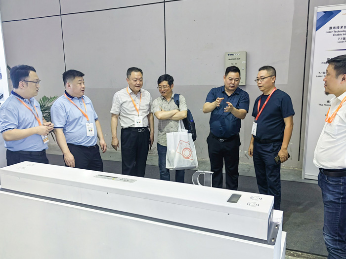 77779193永利光电精彩亮相第十七届慕尼黑上海光博会